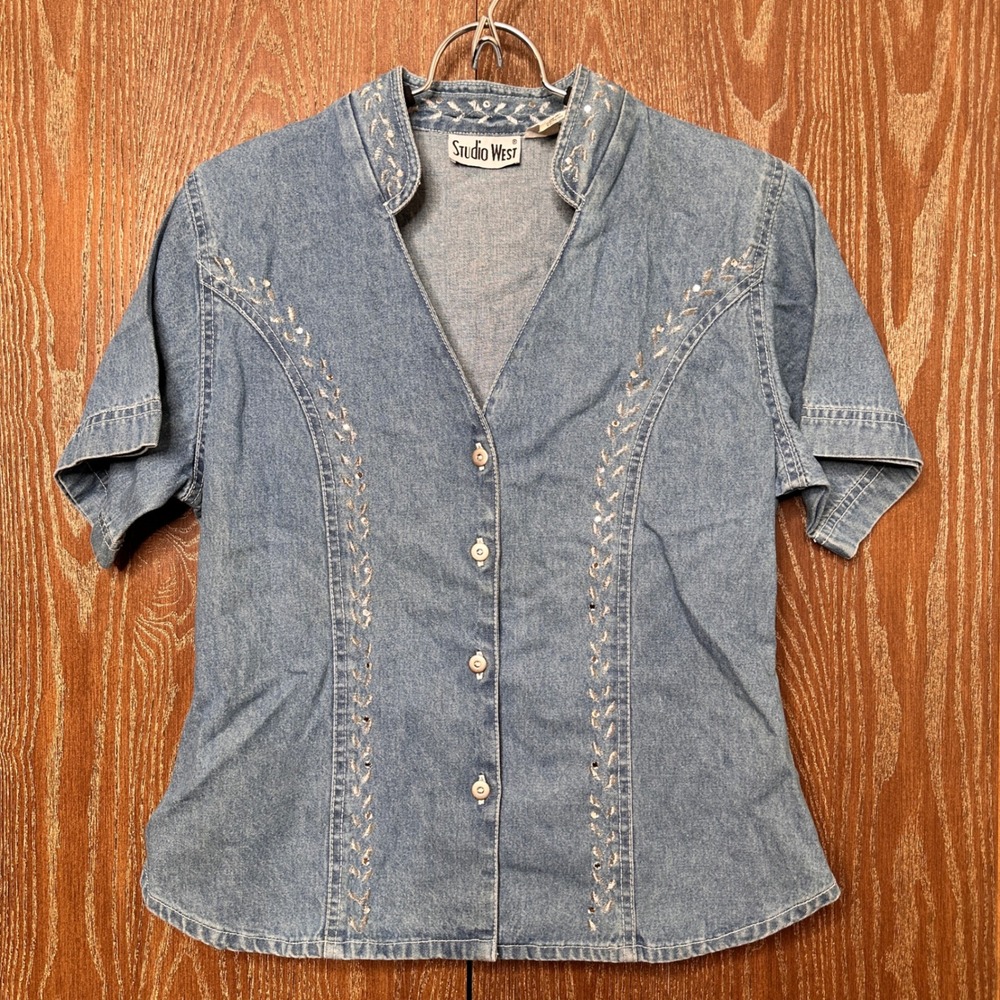 Vtg Western Womens S Blue Denim Embroidered Short Sleeve Button Up Shirt Top